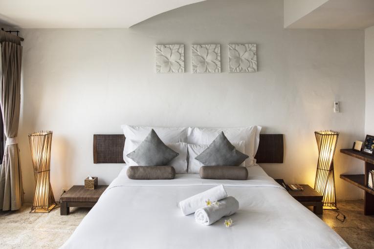 Réservez une chambre par téléphone chez Novotel