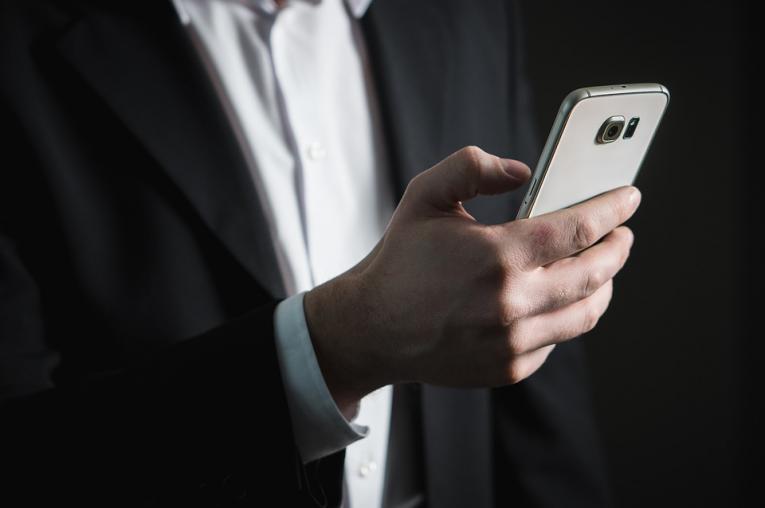 Application Messenger