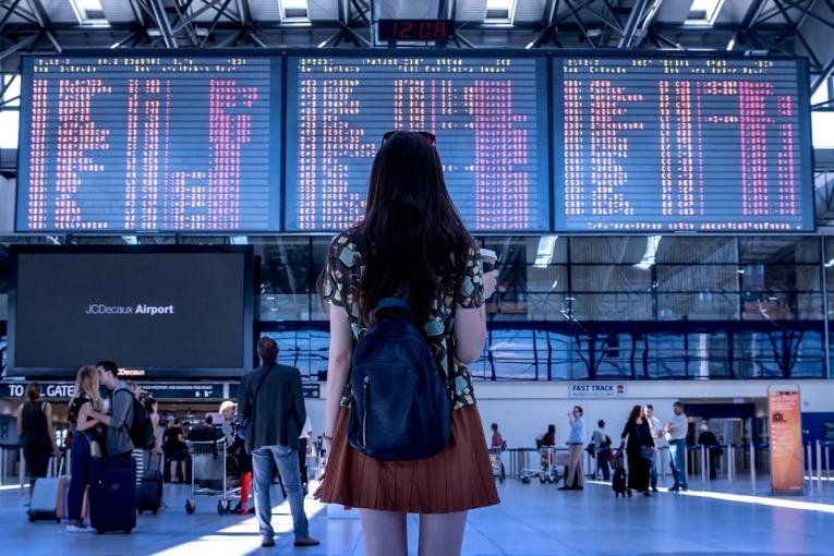 Contact avec le comparateur de vol et de voyage Jetcost