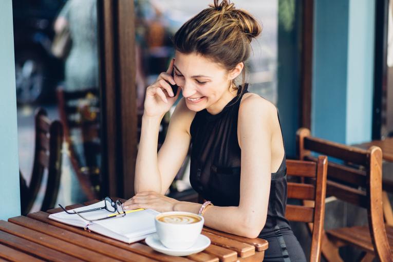 Contacter par téléphone à la mairie d
