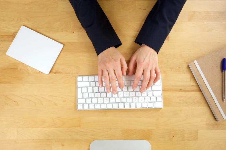 Contacter par email à la mairie de Rognes