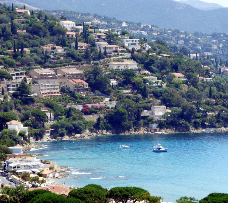Vues de la ville du Lavandou