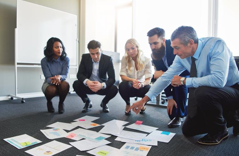 Expérience professionnelle chez McKinsey & Company.