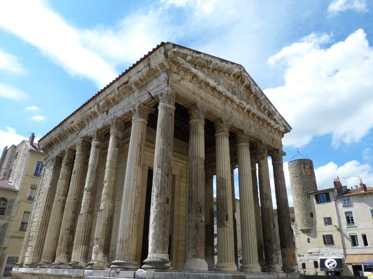 Temple romain de la ville de Vienne