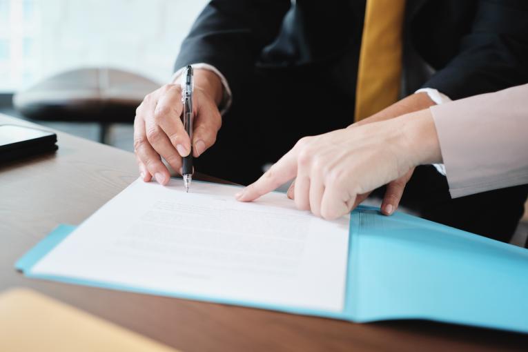 Protection des professionnels, CNIEG