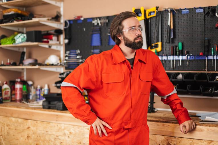 Vétra, fabrication de vêtements de travail
