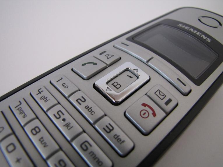Contactez avec Siemens