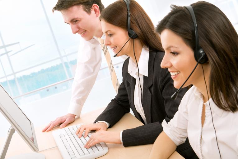 Appelez le service clientèle de SEB par téléphone